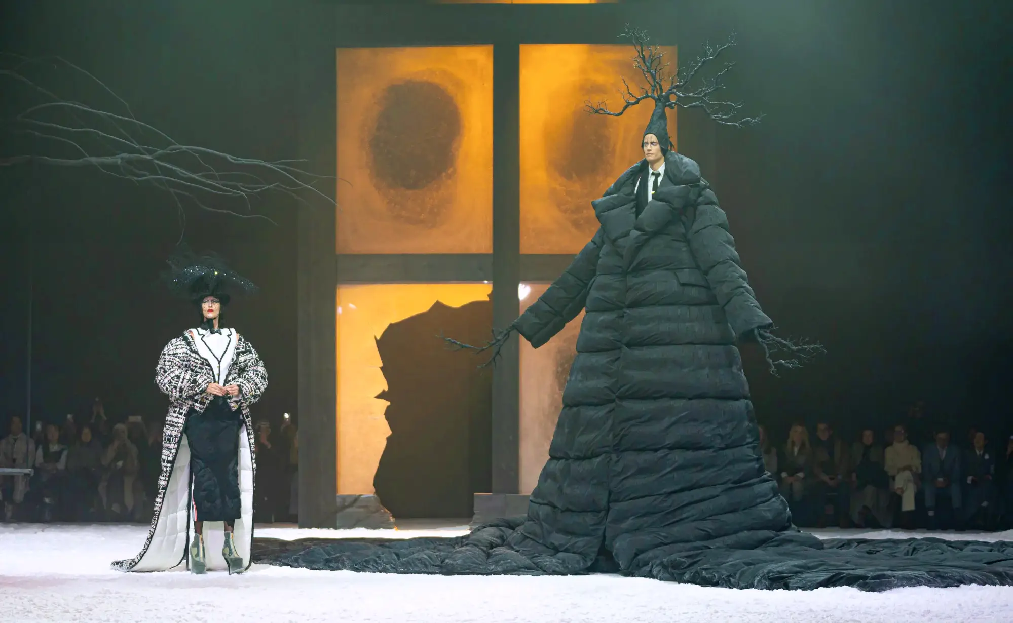 Theatrical opening pagelaran busana Thom Browne koleksi Fall/Winter 2024