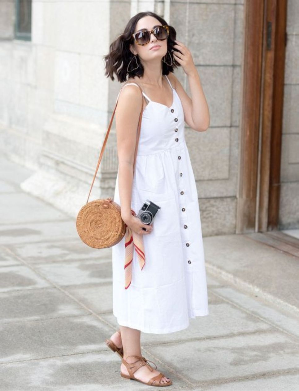 Simple Dress untuk Summer Outfit ala Pinterest