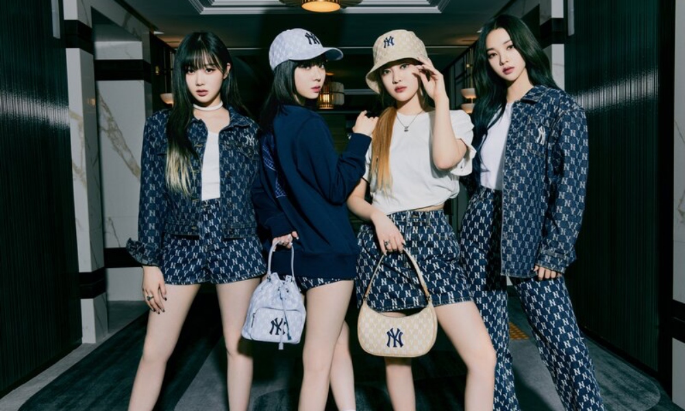 Tahun 2022, MLB sempat berkolaborasi dengan girlband korea aespa dalam merilis koleksi khusus
