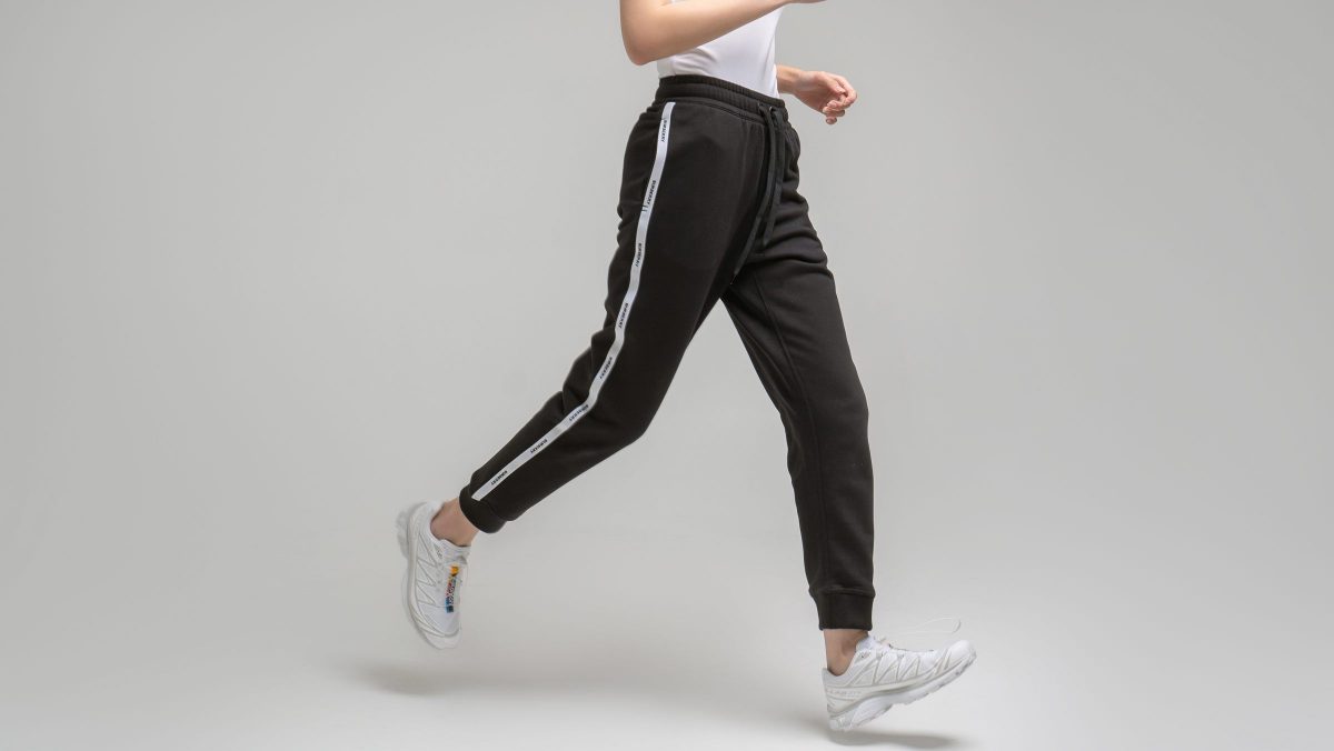 Terapkan Healthy Lifestyle, Koleksi Dulu Outfit Jogging yang Nyaman dan Sporty