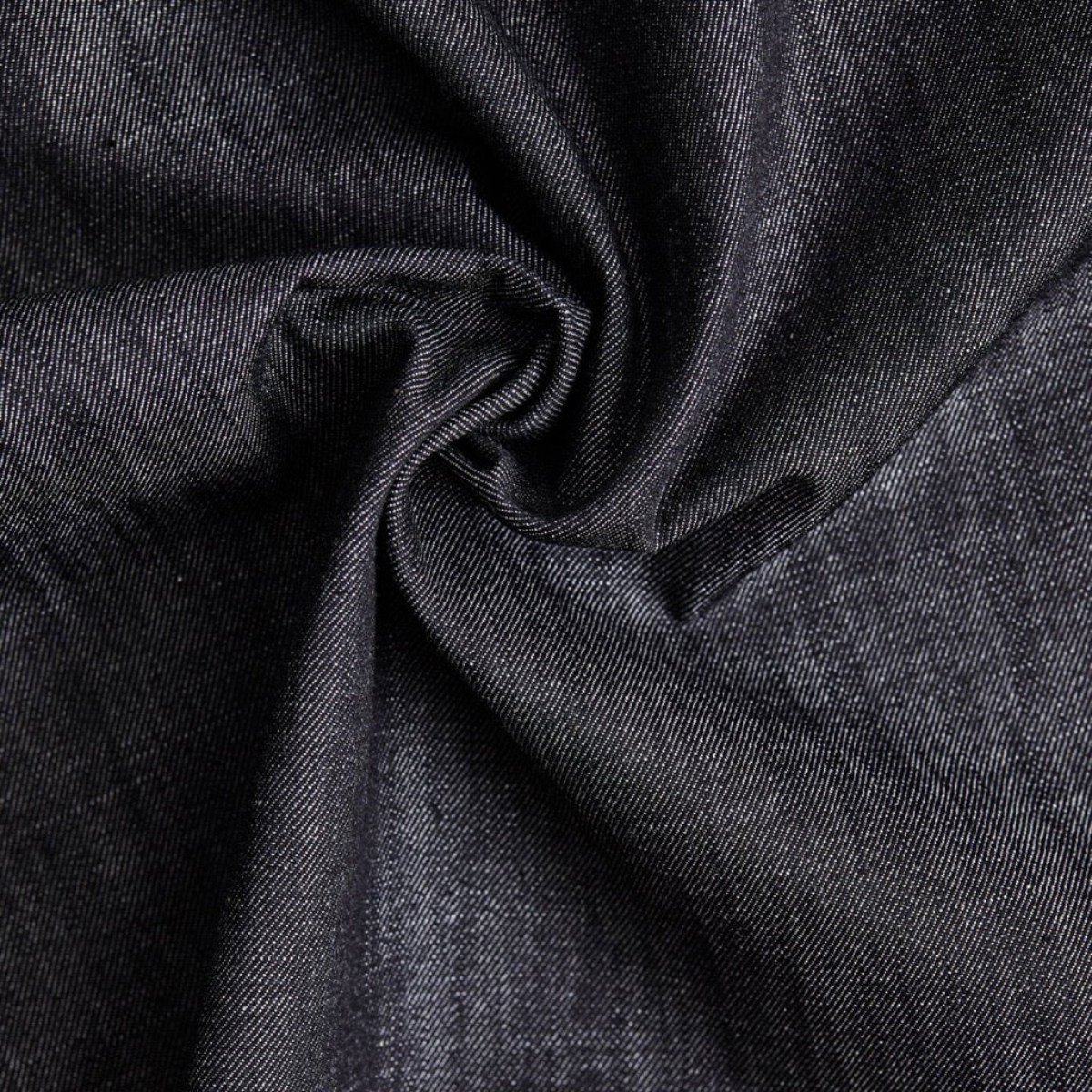 Kain raw denim