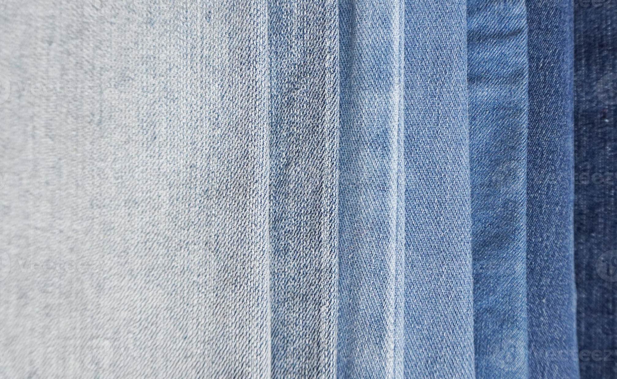 berbagai warna denim