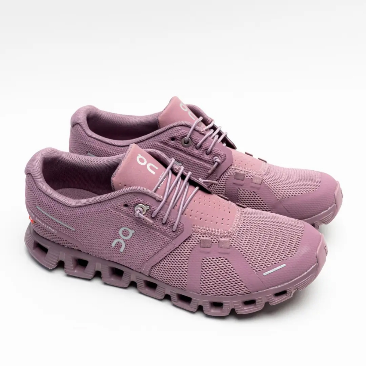 ON Cloud 5 Waterproof Running Sneakers Fig Quartz Women 