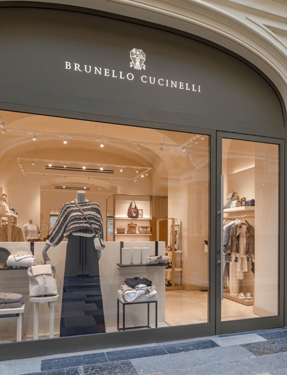 Salah satu store Brunello Cucinelli