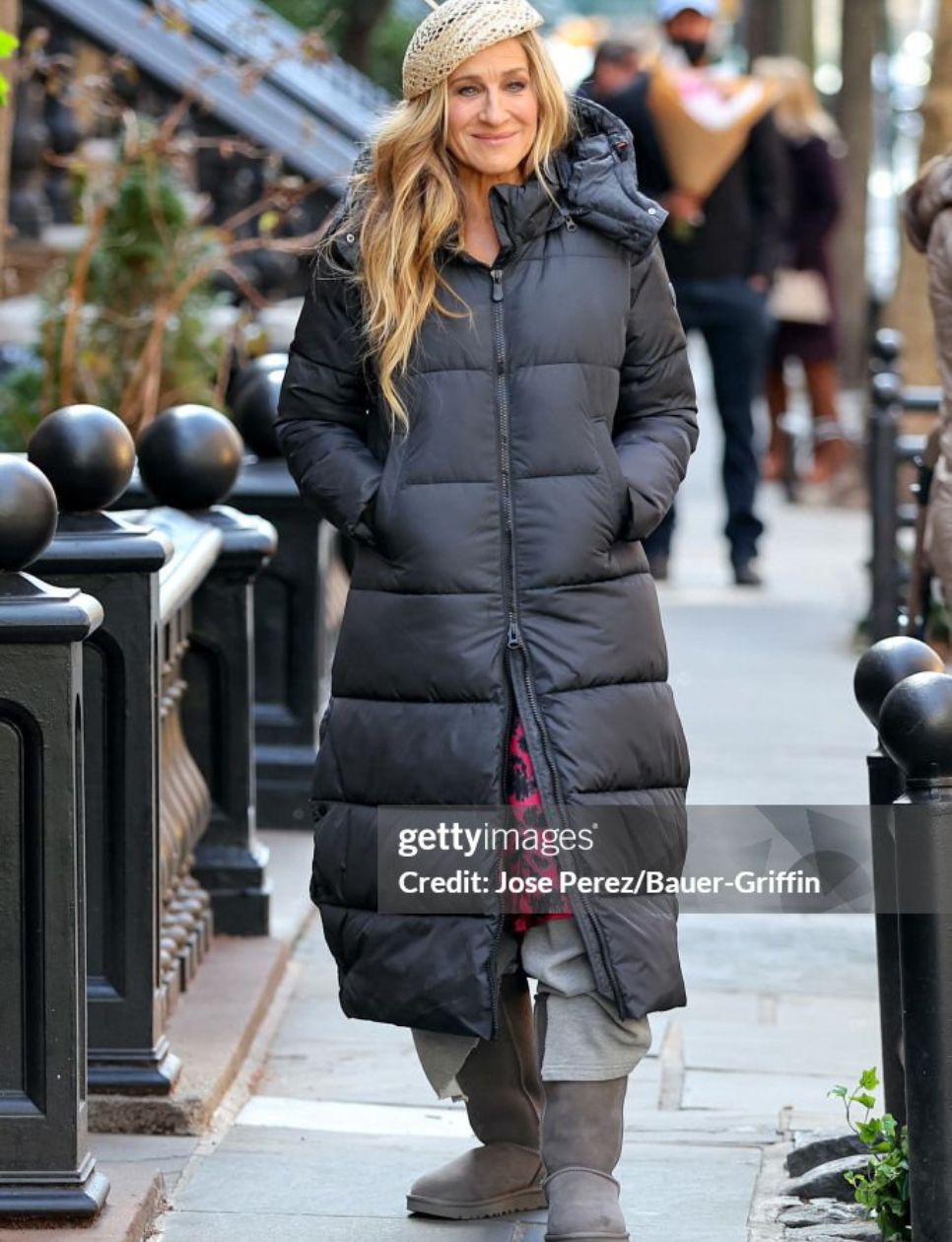 Sarah Jessica Parker sering terlihat menggunakan UGG Boots