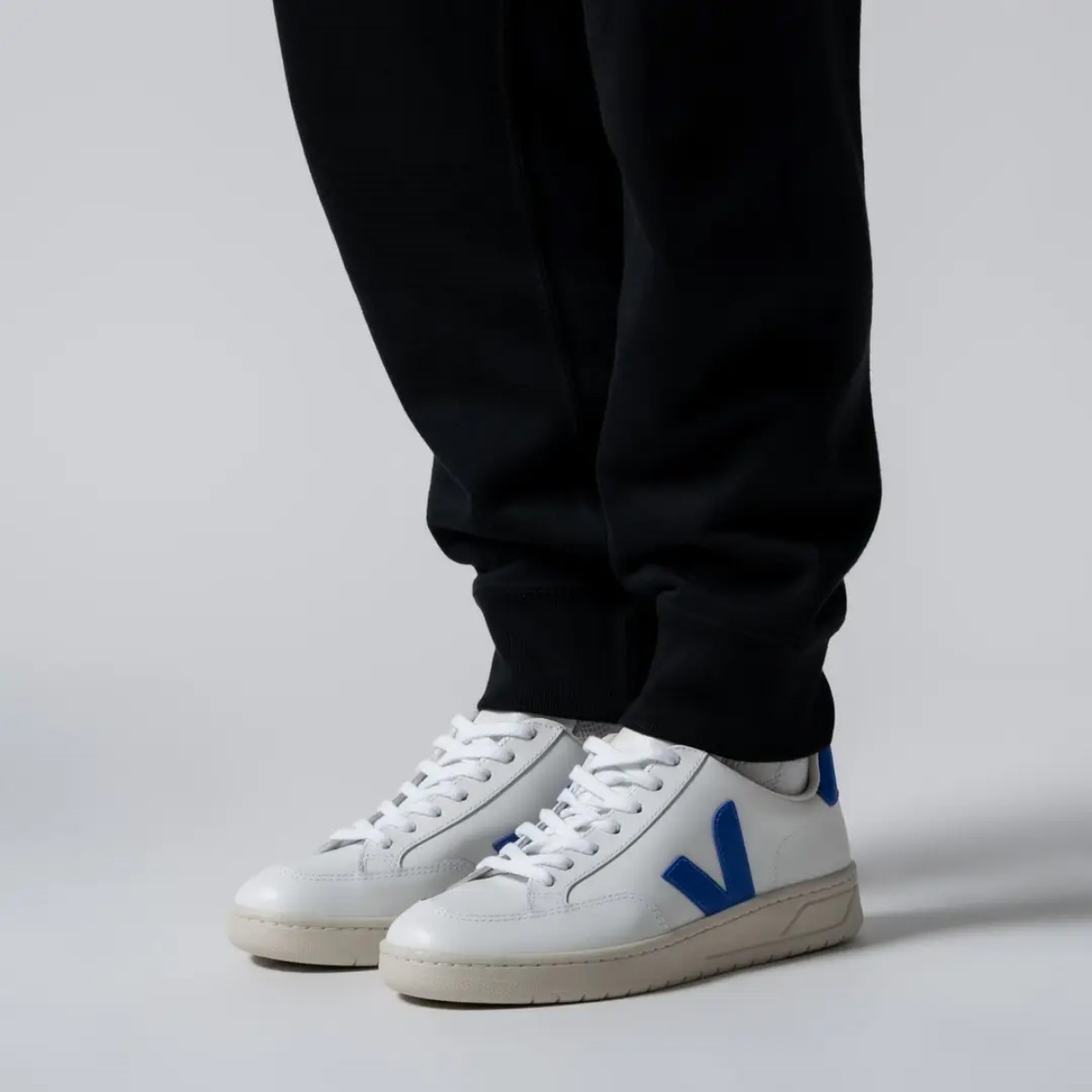 Veja V-12 Leather Sneakers White Paros Men 