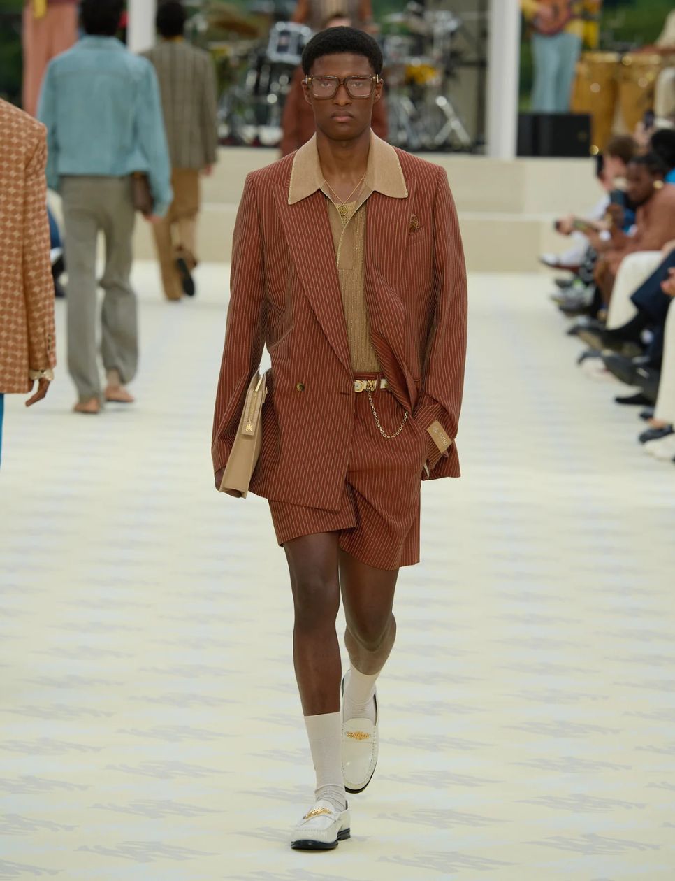 Amiri Spring/Summer 2025 Look 25 (sumber gambar: amiri.com)