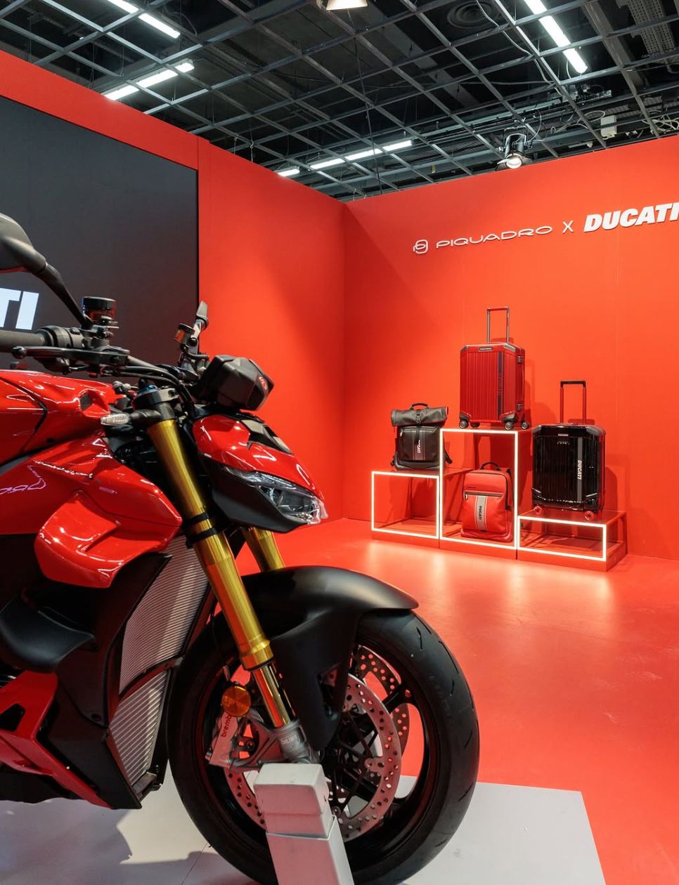 Kolaborasi Piquardo dengan Ducati (sumber gambar: instagram.com/piquadrofficial)