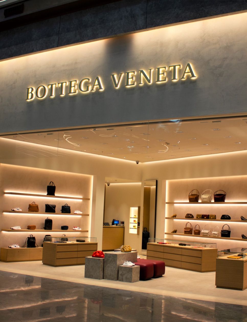 Salah satu butik store Bottega Veneta