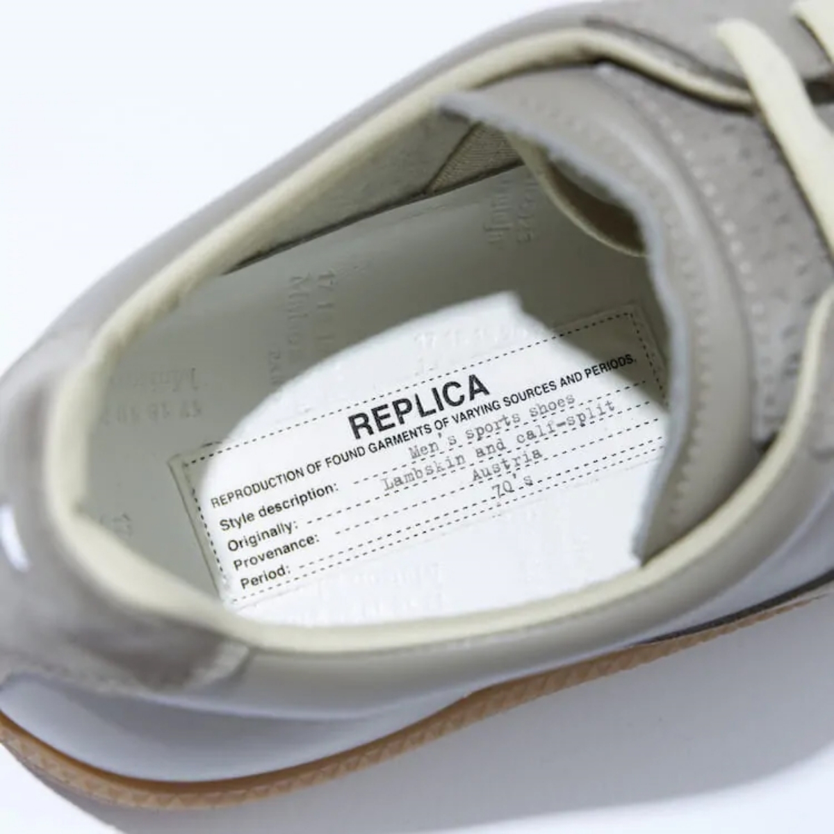 Insole sepatu (Sumber foto: https://www.houyhnhnm.jp/)