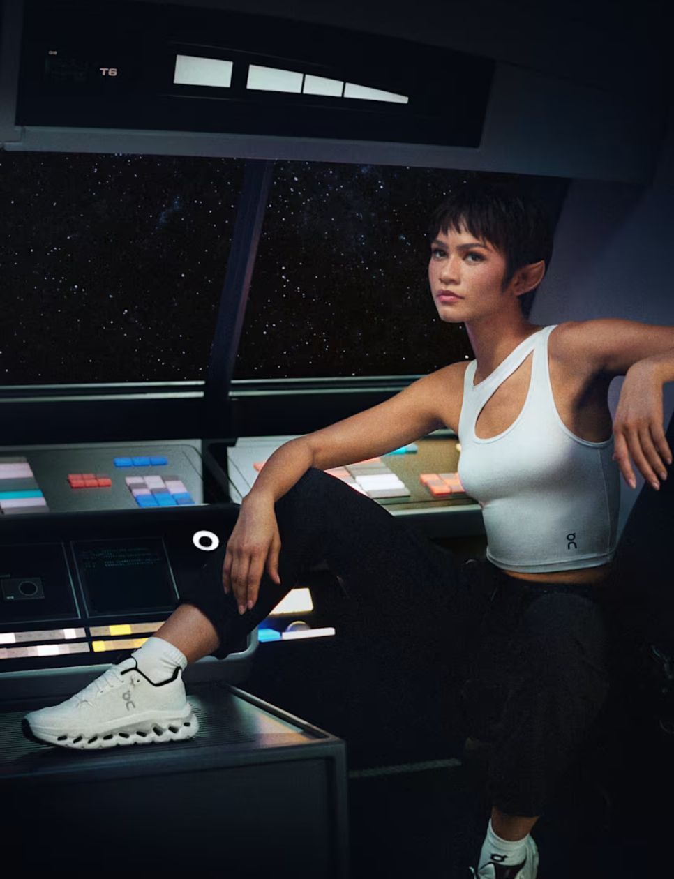 ZONE DREAMERS, ON Running Project Starring Zendaya (source: https://www.on.com/en-id/collection/zendaya-zonedreamers)