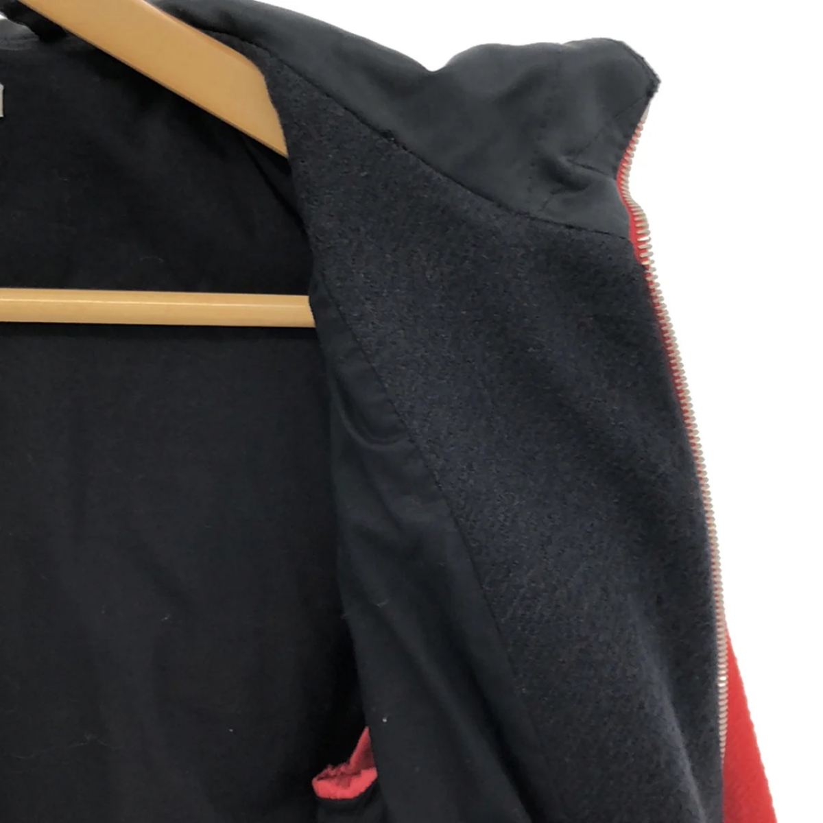 3. Cek Lining pada Bagian Interior