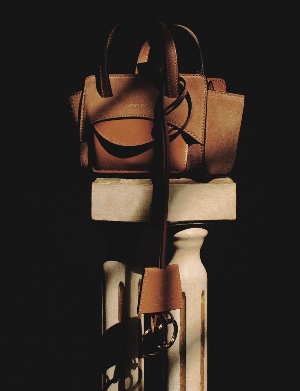 HIDESINS - SS25 collection (sumber: hidesins.com)