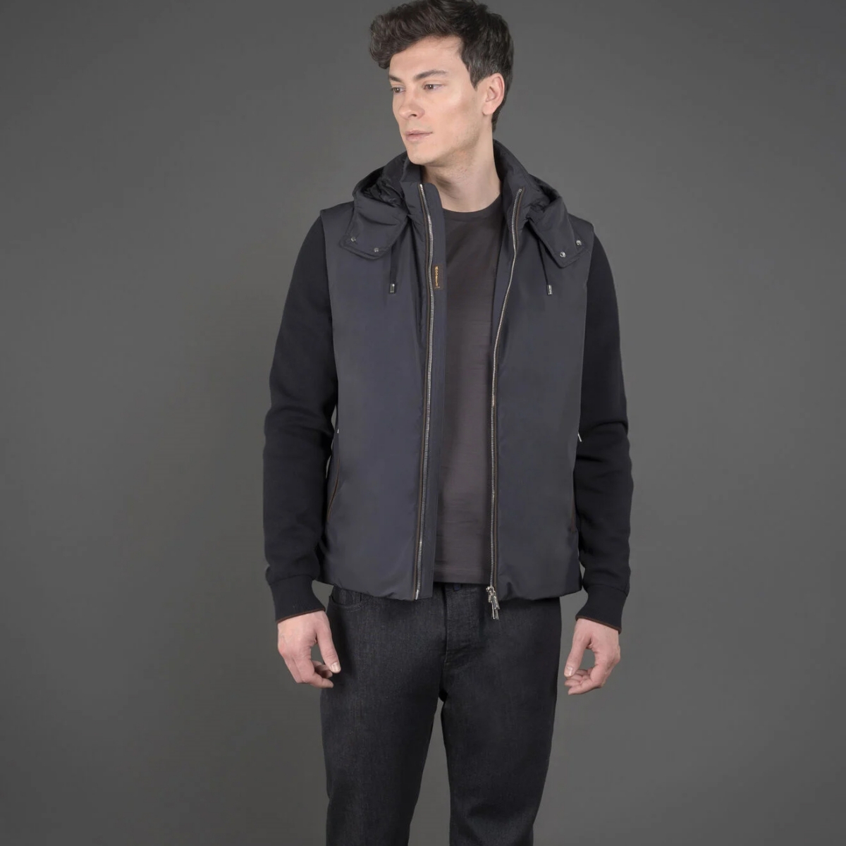 Jackets EVAN-STP (Sumber foto: https://www.moorer.clothing/)