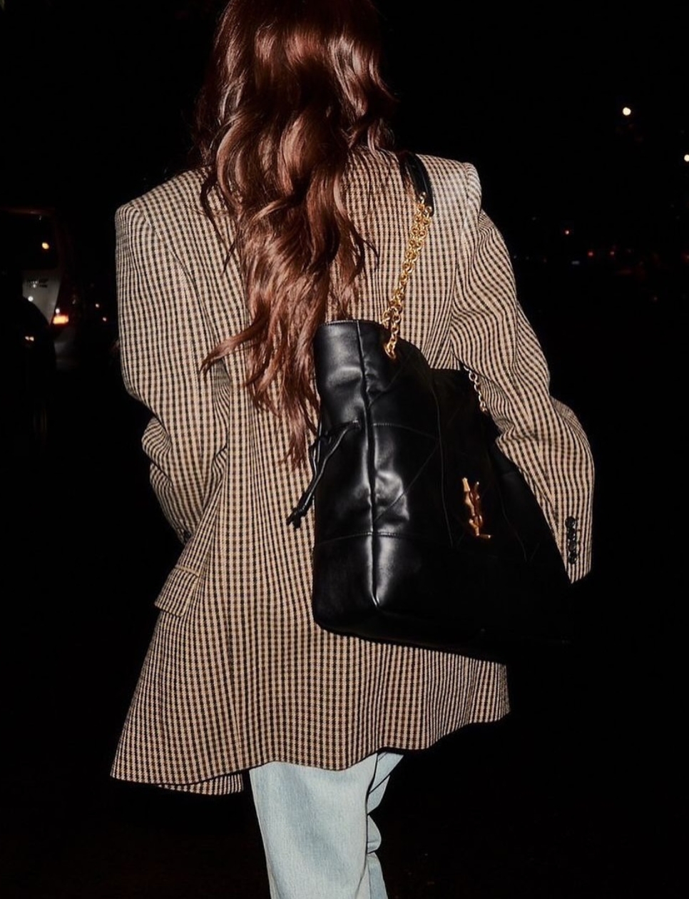 Saint Laurent Jamie Shopping Bag (sumber: https://www.instagram.com/prestigeth/)