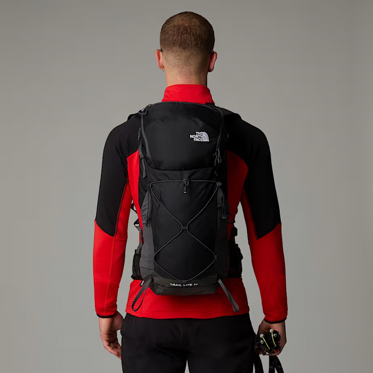 Trail Lite 24-Litre Backpack (Sumber foto: https://www.thenorthface.co.uk/)