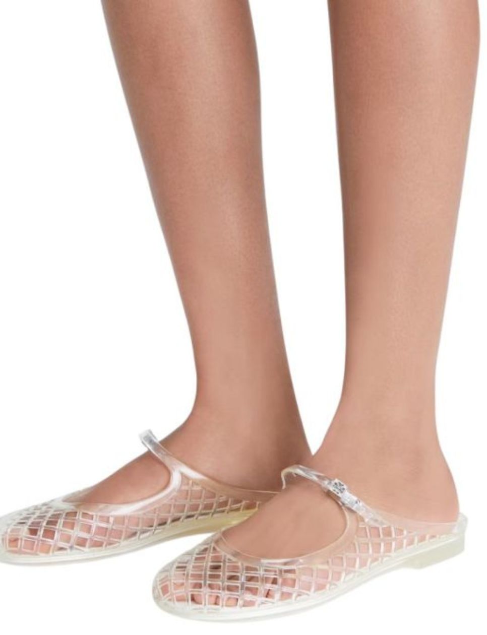 Tory Burch Mellow Jelly Mary Janes (sumber: https://fashionista.com/2025/03/tory-burch-mary-jane-jelly-sandals)