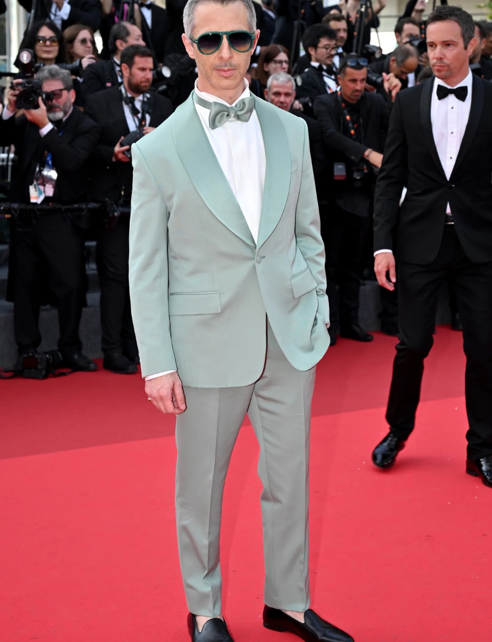 7. Jeremy Strong