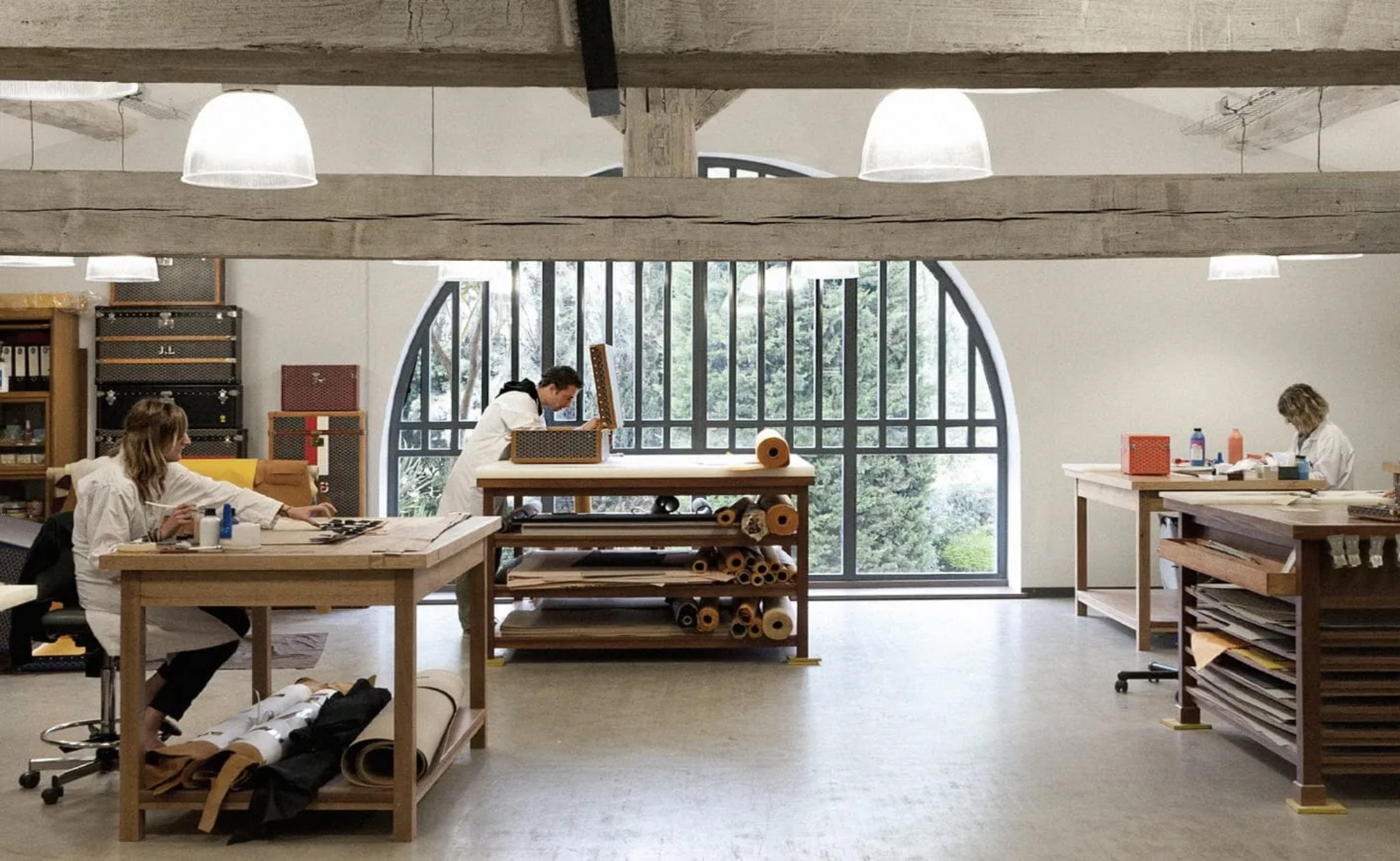Skill craftsmanship Goyard (Sumber foto: https://www.goyard.com/)