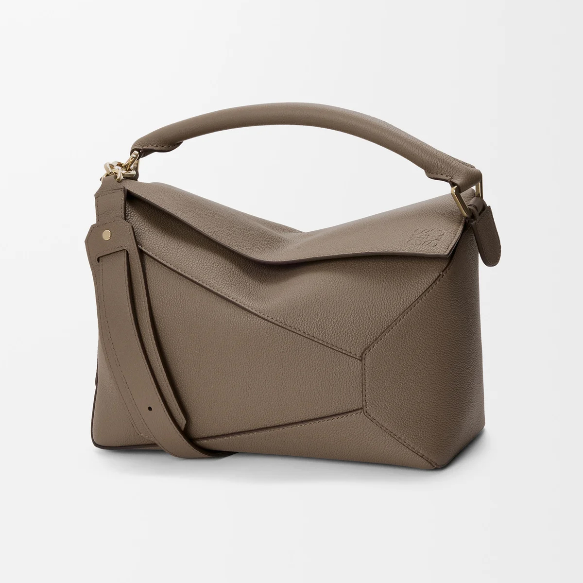 1. Loewe Puzzle Bag
