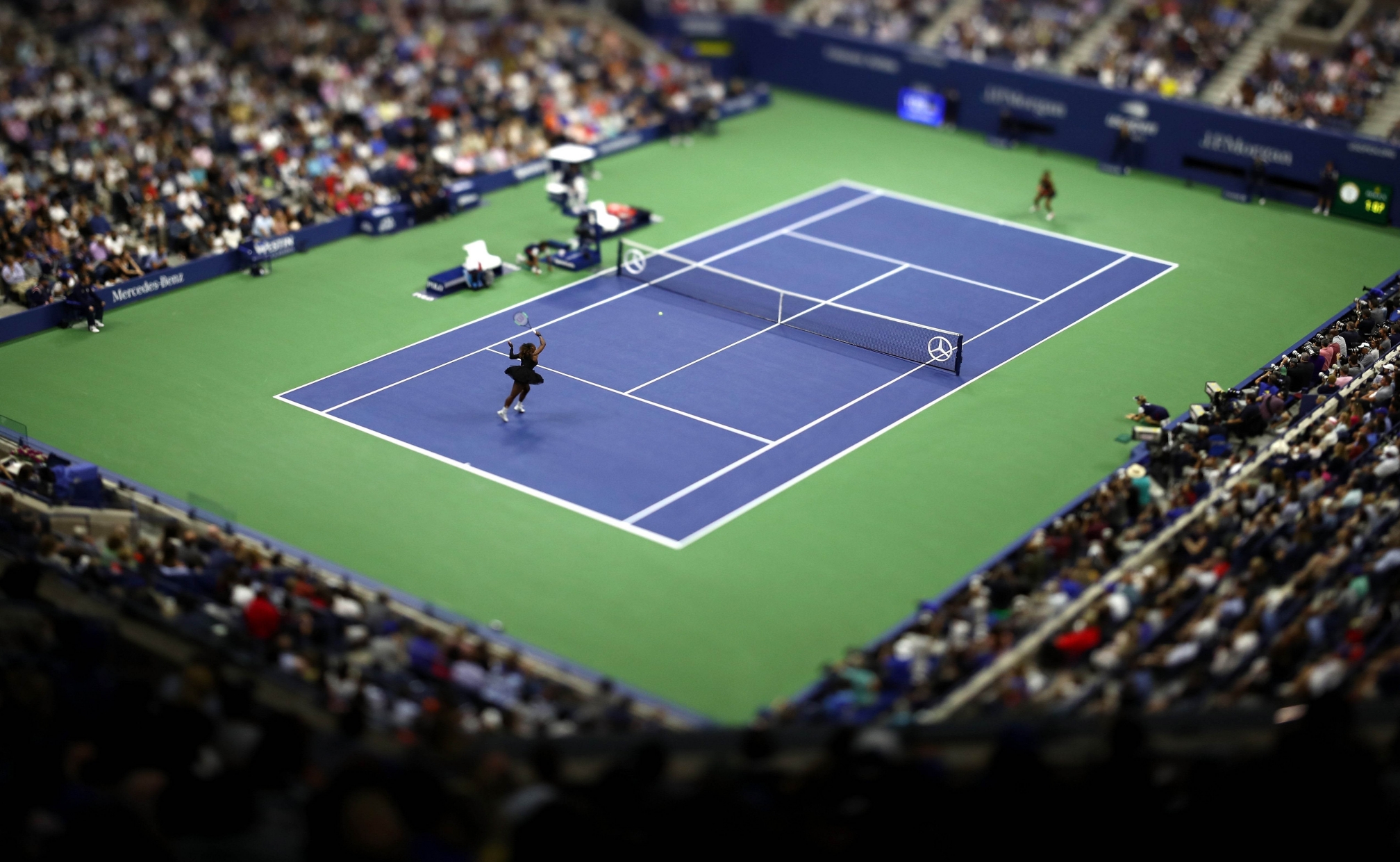 Pertandingan tenis (Sumber foto: getblastedsydney.com.au)