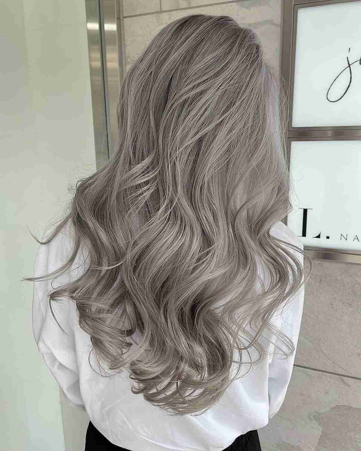 4. Light Ash
