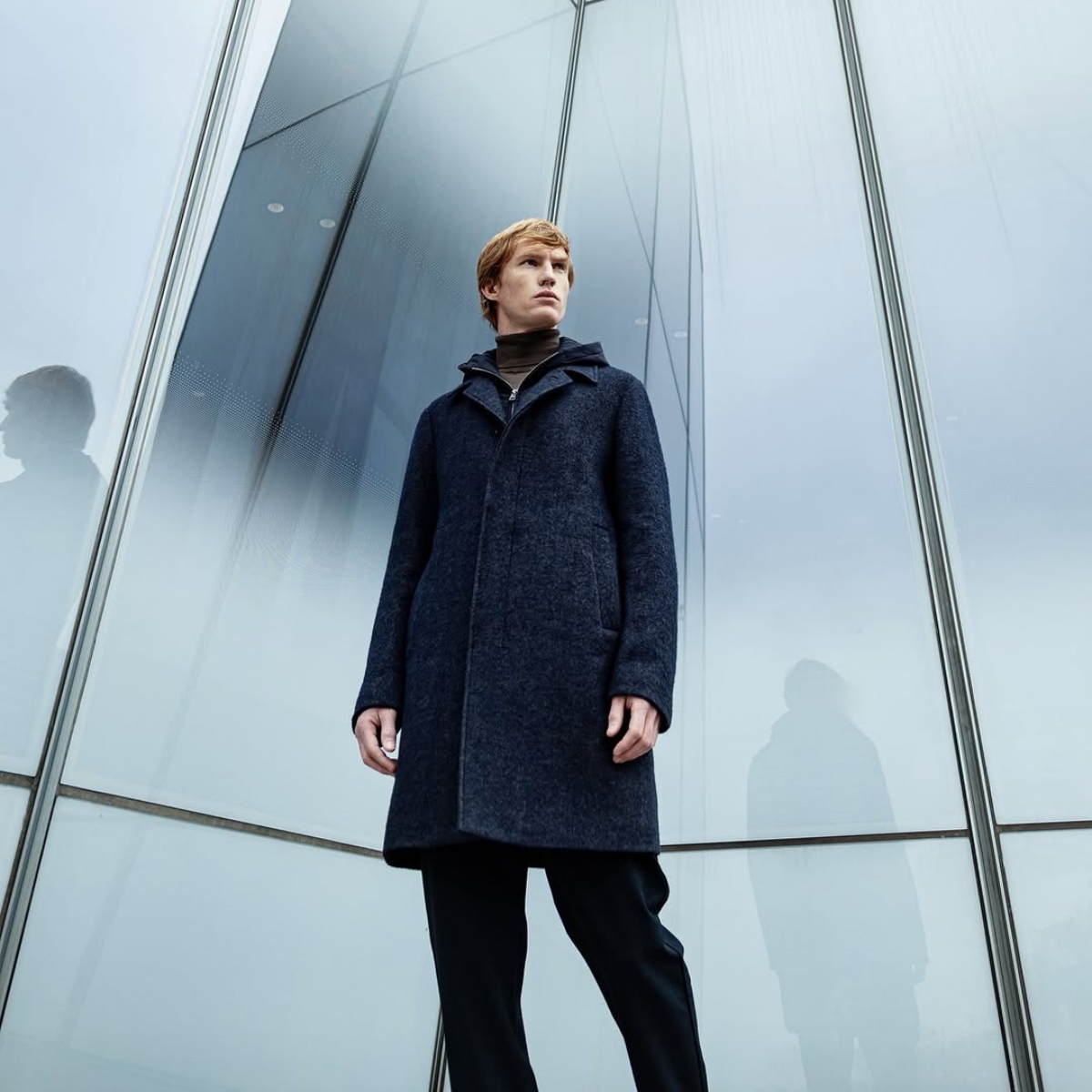 Model memakai jaket Duno (Sumber foto: Instagram/duno__official)