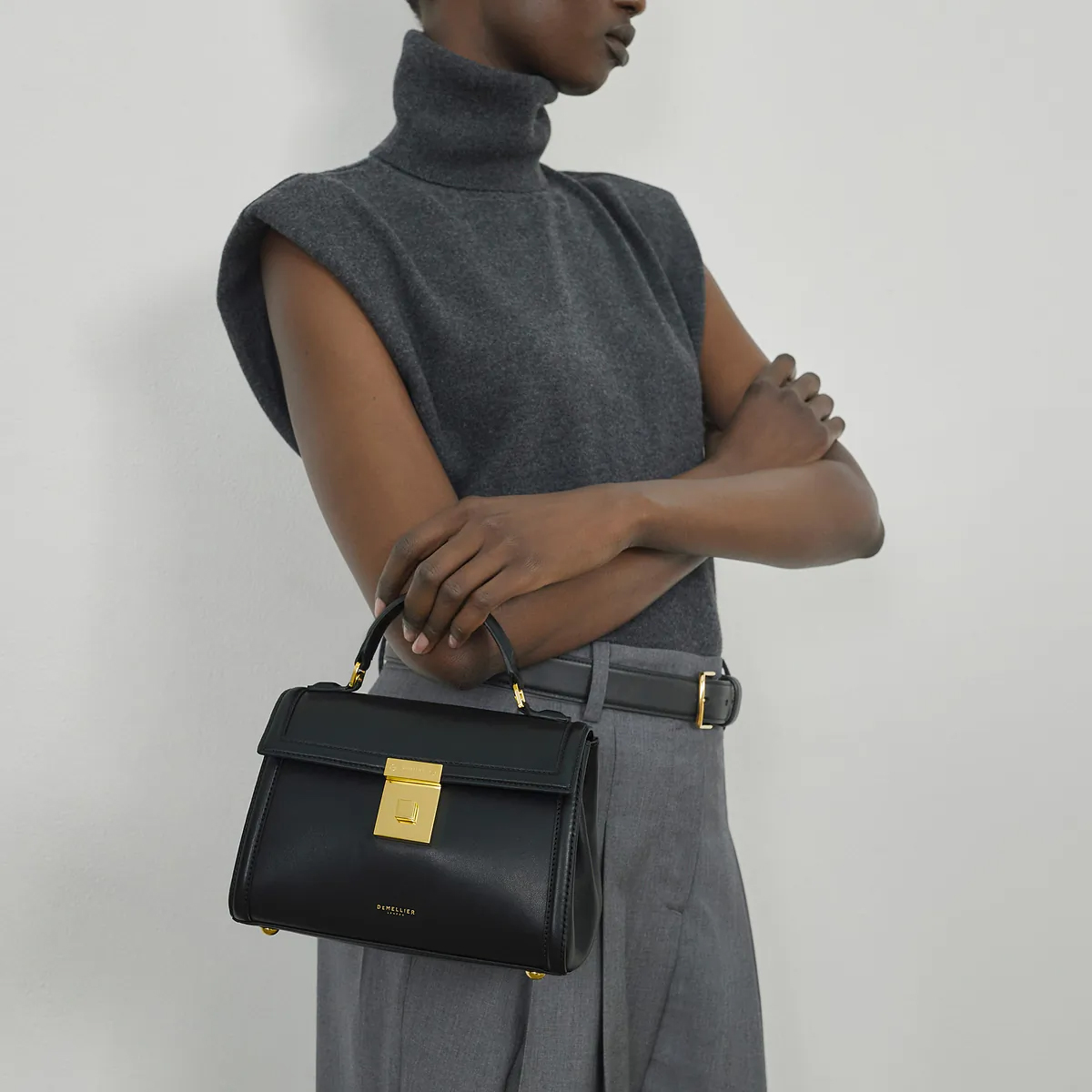 Tas DeMellier The Paris (Sumber foto: demellierlondon.com