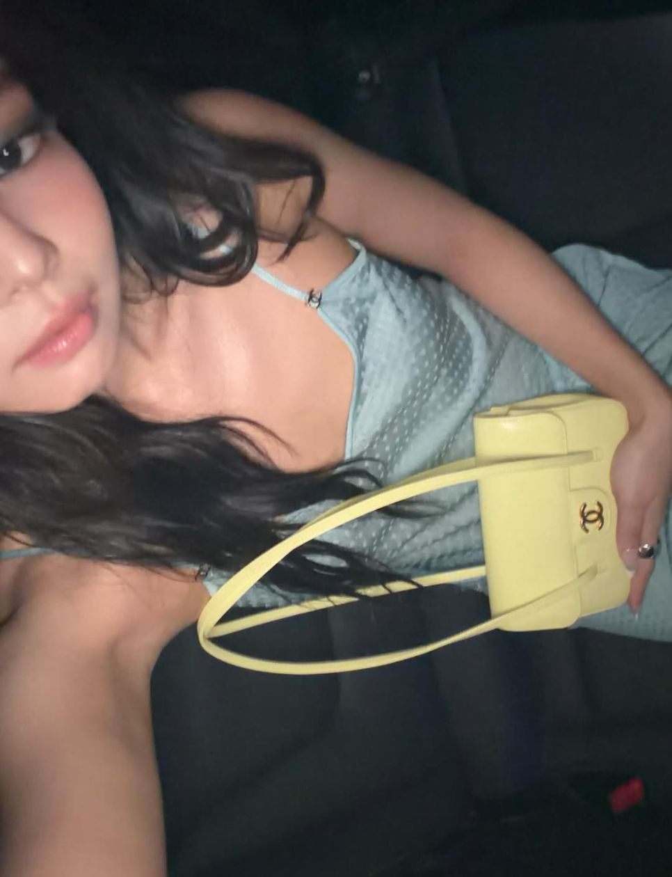 1. Chanel Flap Bag Terbaru Koleksi Jennie