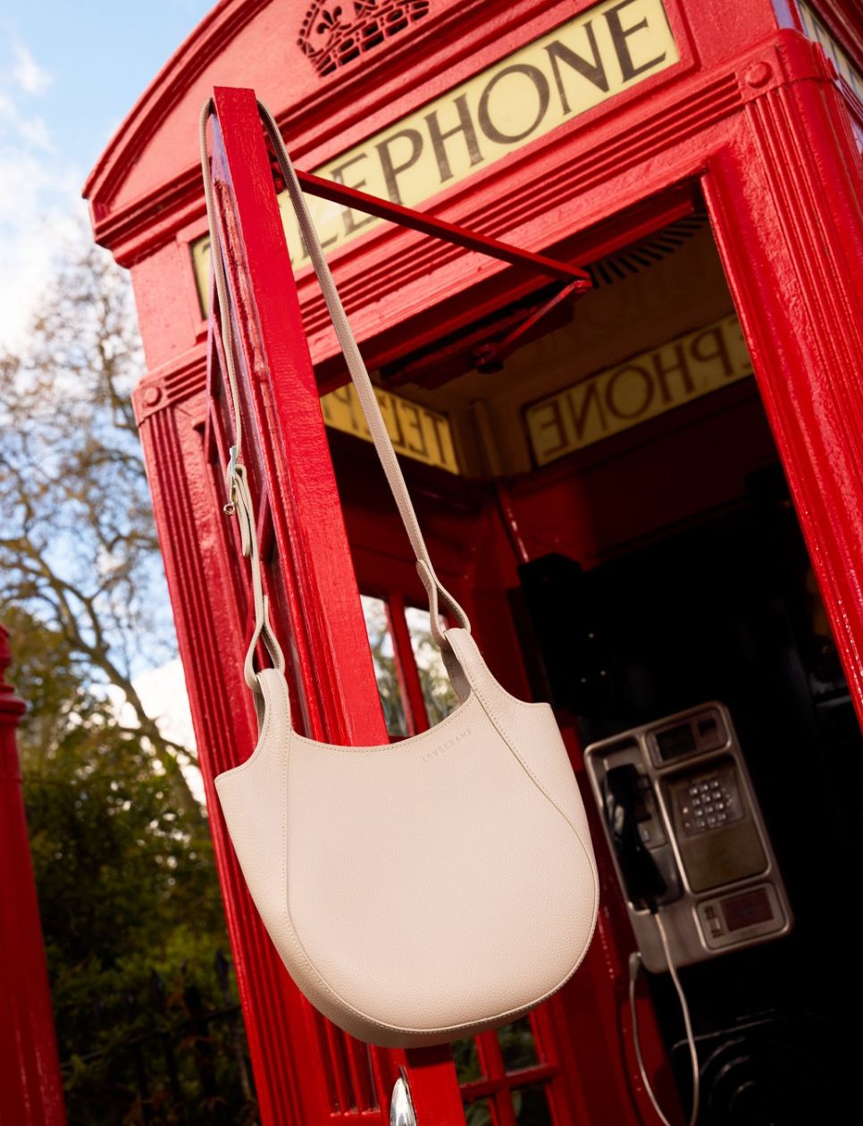 2. Longchamp Le Foulonné