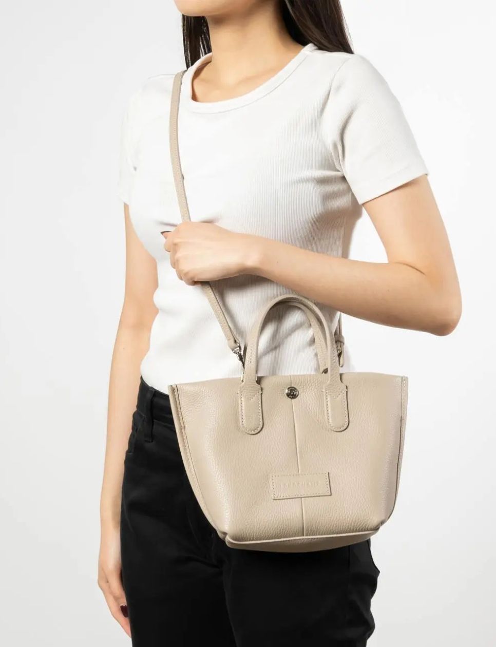 7. Longchamp Essential