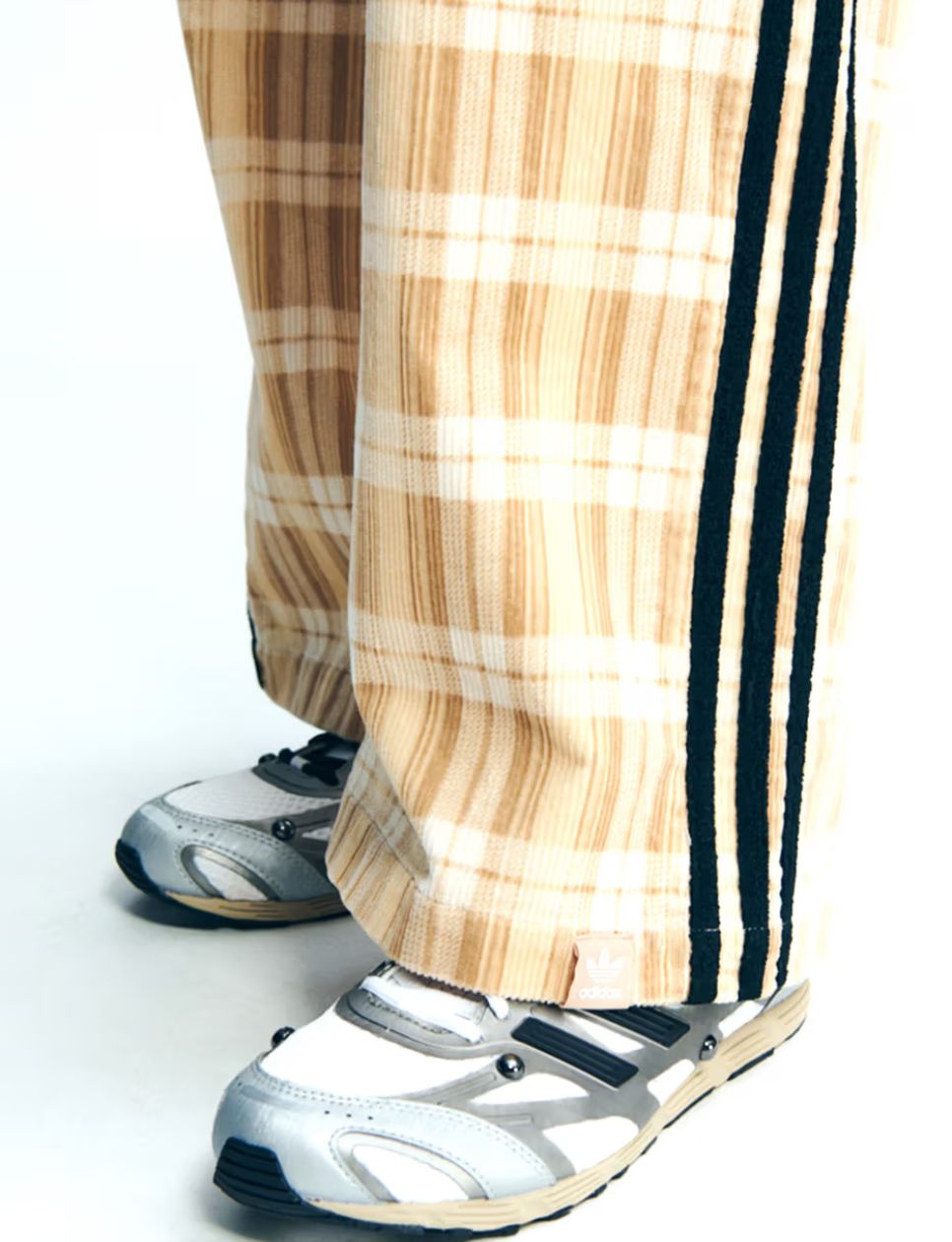 5. Menggunakan Material Vegan-Friendly