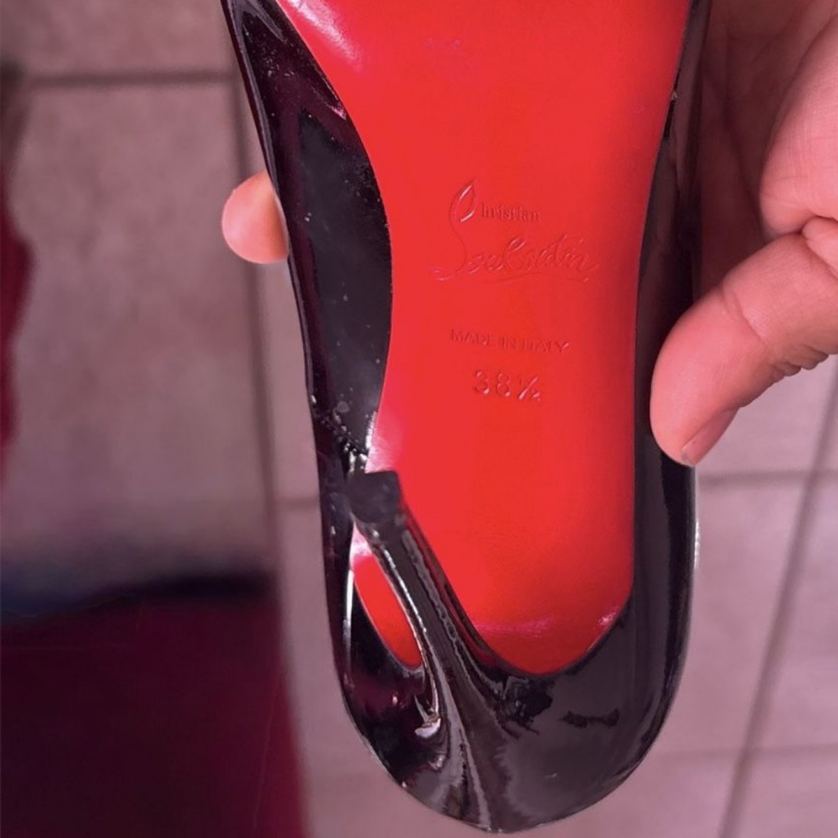 Sole pada pump shoes (Sumber foto: actbay.wholebeat.shop)