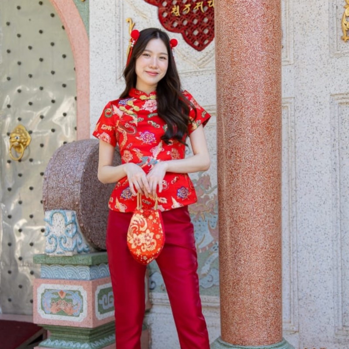 1. Merah Vermilion (Vermilion Red)