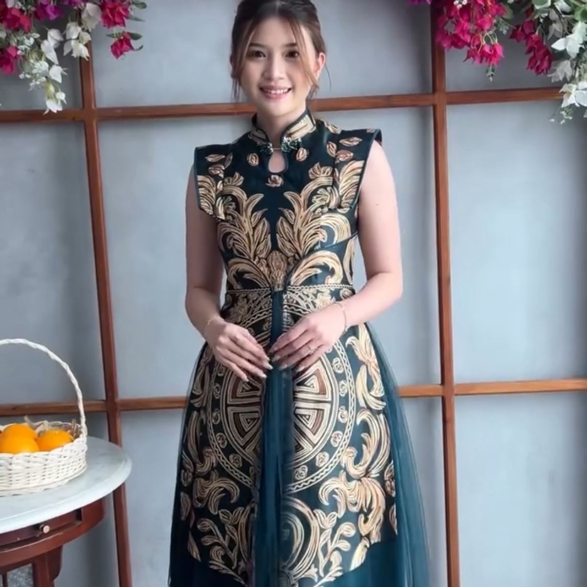 3. Hijau Zamrud (Emerald Green)