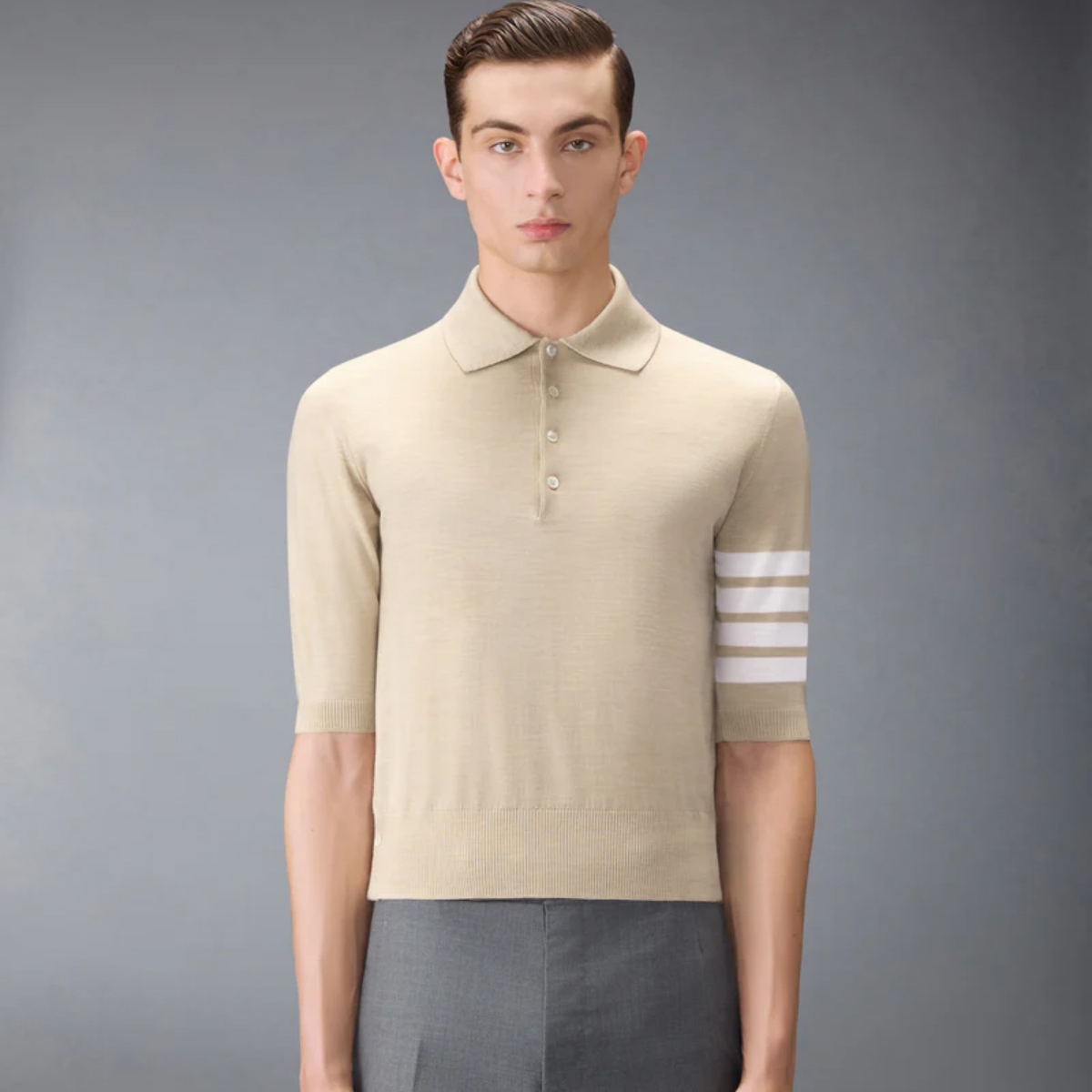 3. Neutral Color Palette Agar Outfit Tetap Timeless Lintas Musim