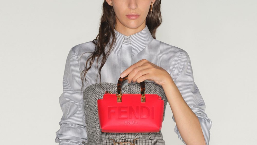 Elevate Your Style with Women’s Mini Bag