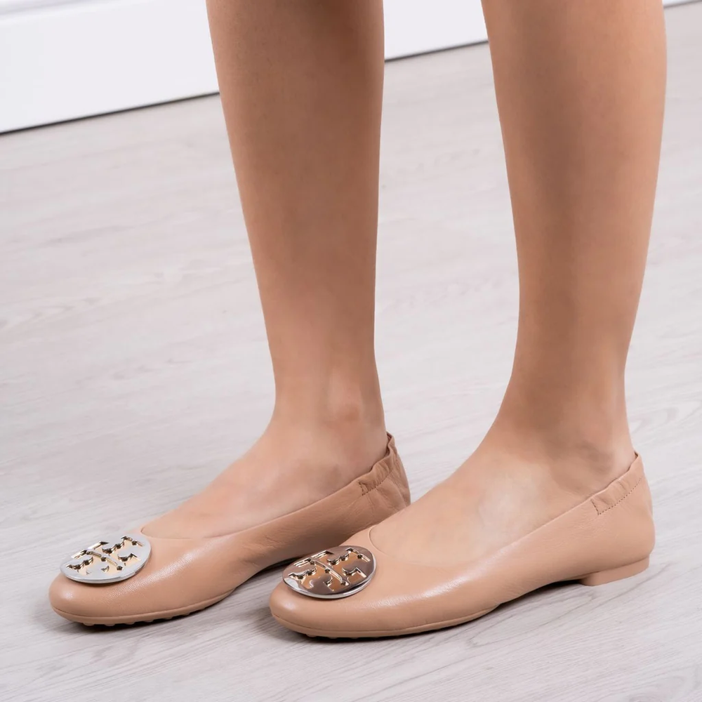 Rekomendasi Sepatu Wanita untuk Bekerja