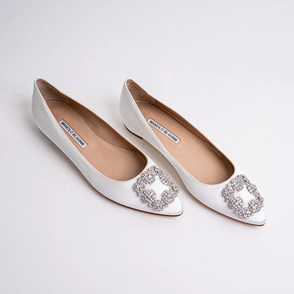 Manolo Blahnik Hangisi Flat Satin CLC Crystal Buckle Ballerinas Mcream