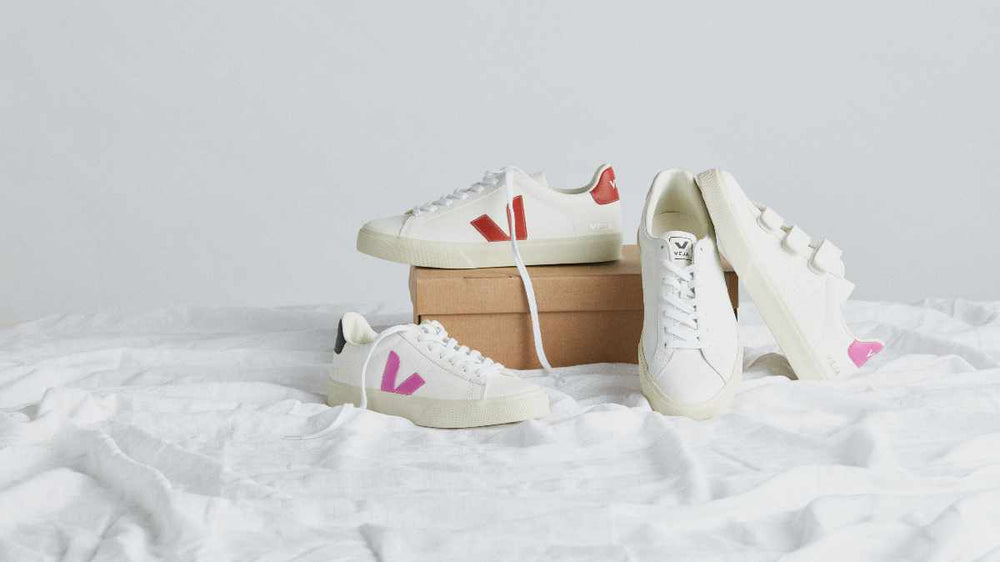 Koleksi Veja Sneakers