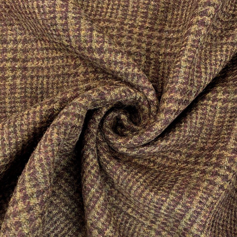 Material Tweed yang Kuat dan Hangat