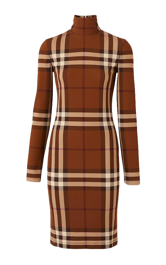 Rekomendasi Baju Burberry dengan Corak Unik untuk Semua Usia