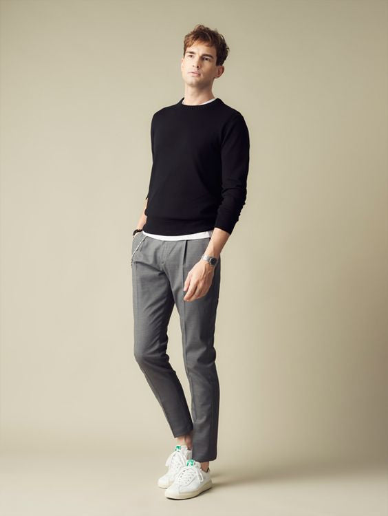 Office Look dengan Knitwear yang Lebih Casual