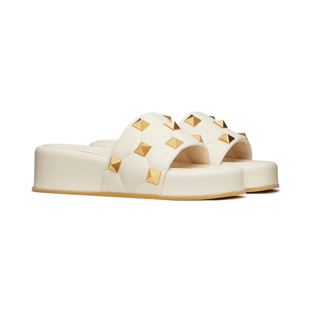 Valentino Garavani Roman Stud Flatform Slide Sandal in Quilted Nappa
