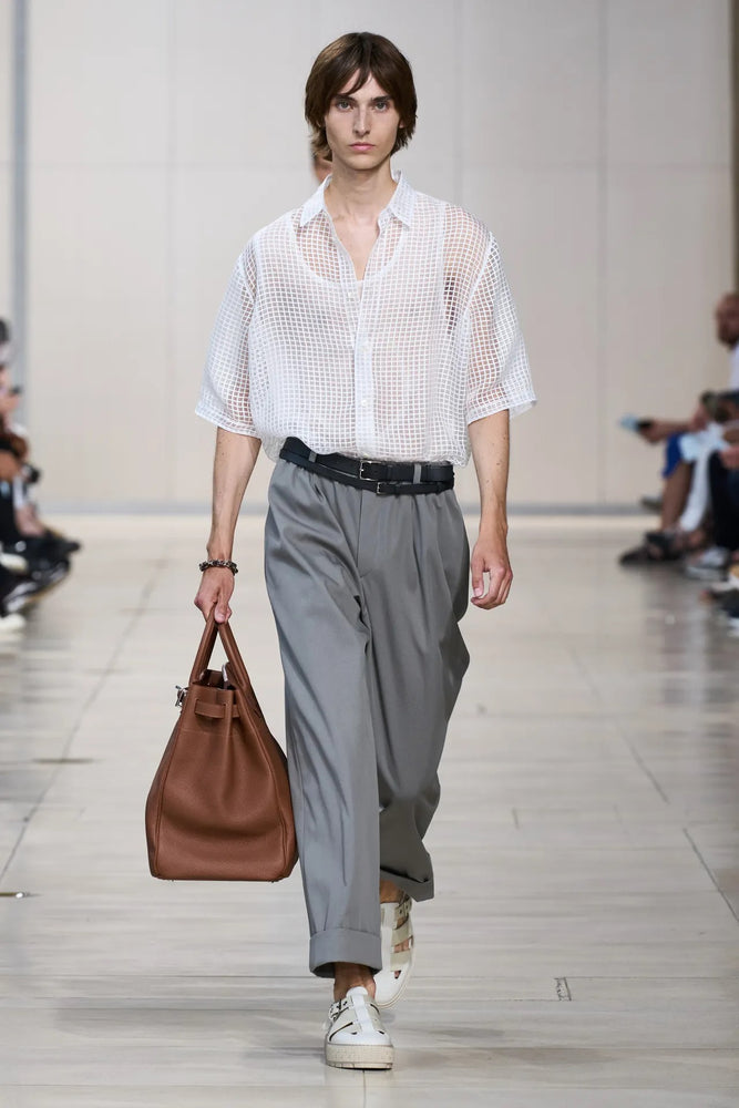 Koleksi Kemeja Pria Terbaru Hermes pada Spring/Summer Runway 2024