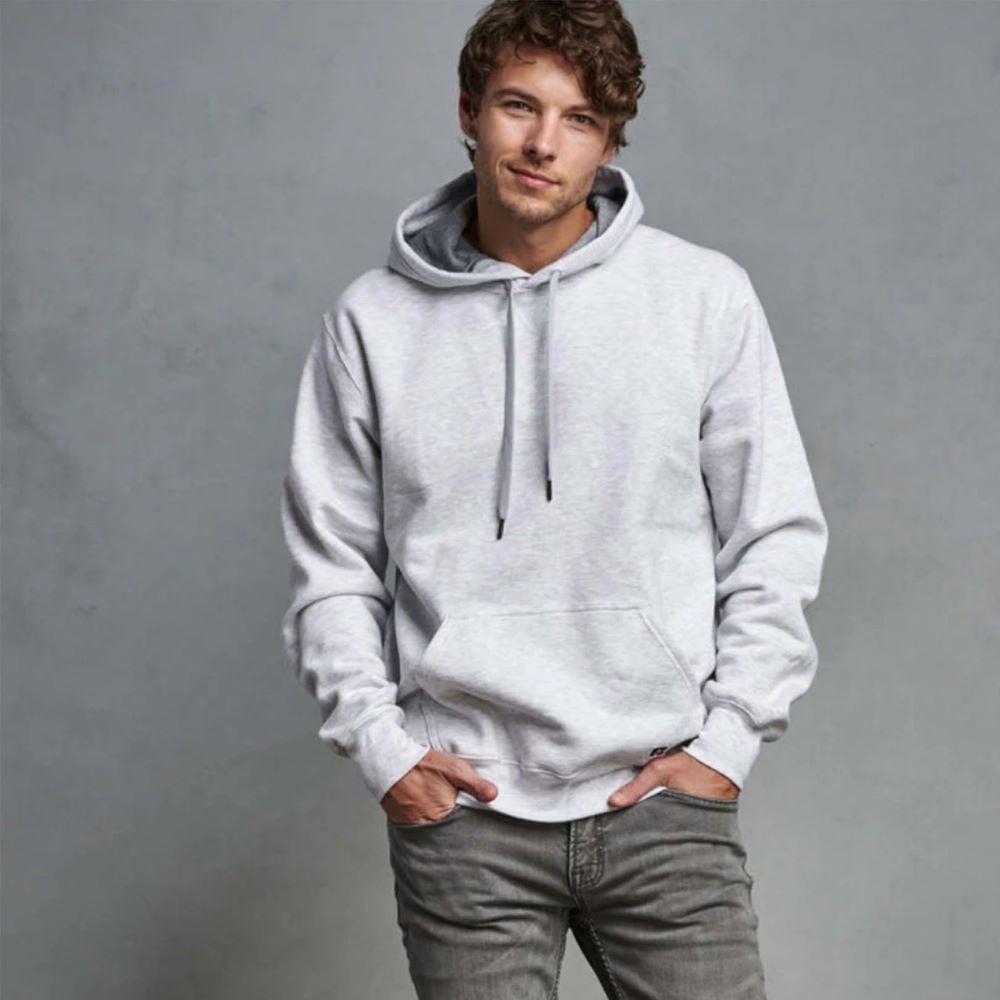 Tampil Lebih Edgy dengan Hoodie
