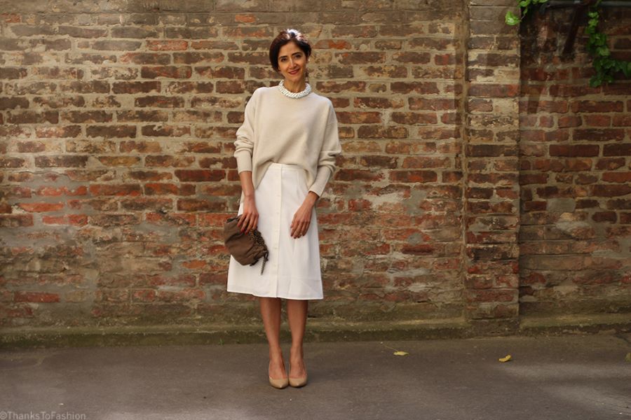 Tampil Feminin dan Trendy dengan Jumper
