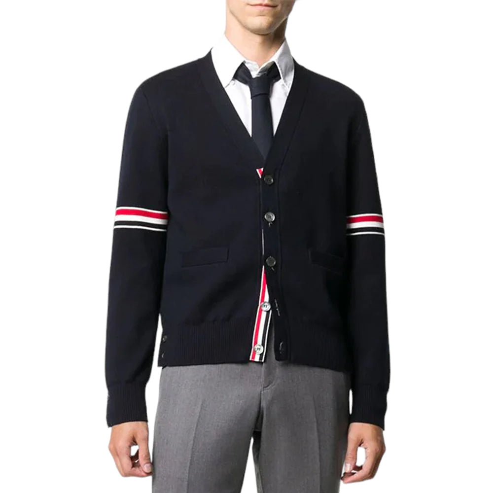 Desain grosgrain tiga warna Thom Browne