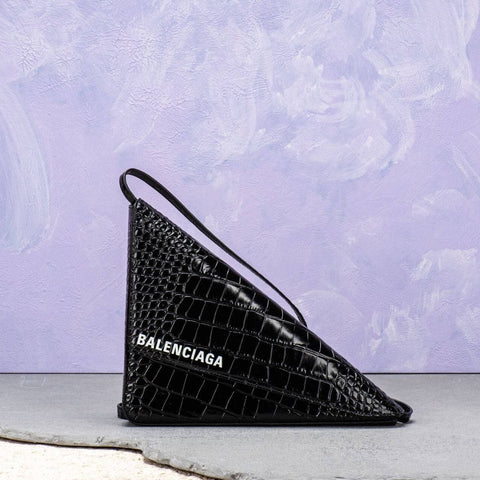 Rekomendasi tas branded desain unik Balenciaga - Voila.id