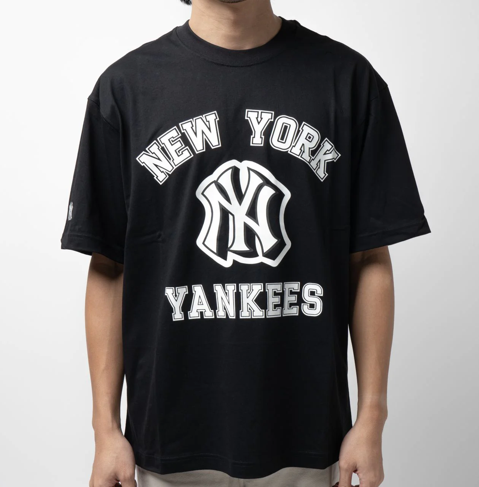 NY Yankees Varsity T-Shirt Black
